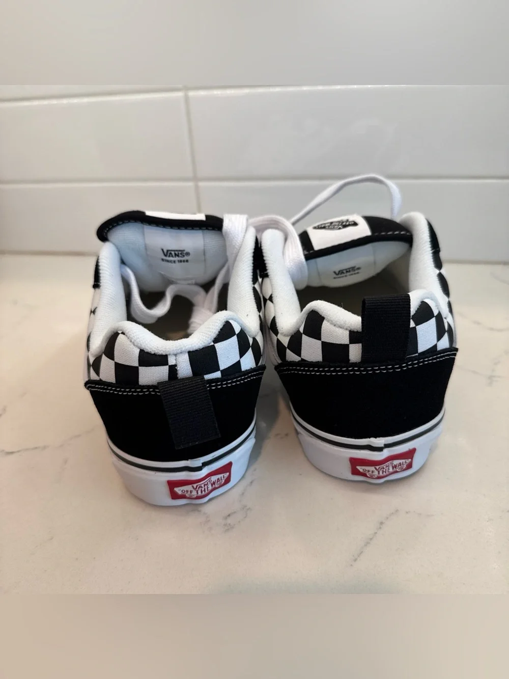 New Vans Knu Skool Skate Shoe Size 5.5 Y Men’s Black White Check Lace Up Sneaker